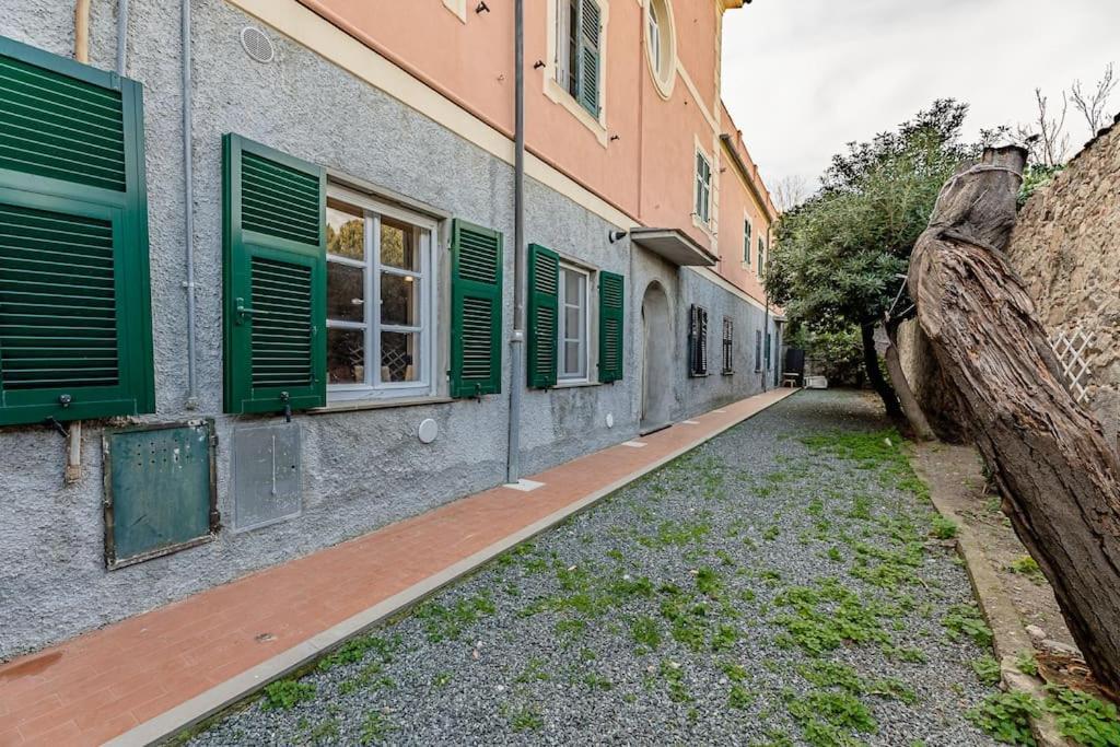 Appartamento Casa Balbi Al Mare, Giardino E Posto Auto Privato Albisola Superiore Esterno foto